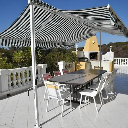 Le Clos Des Chenes Villa