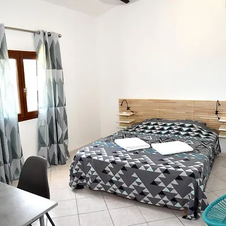Le Clos Des Chenes